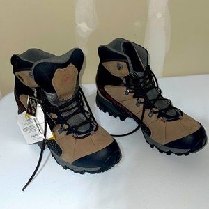 LA Sportiva Mens Nucleo High II GTX Hiking Boot - 10.5